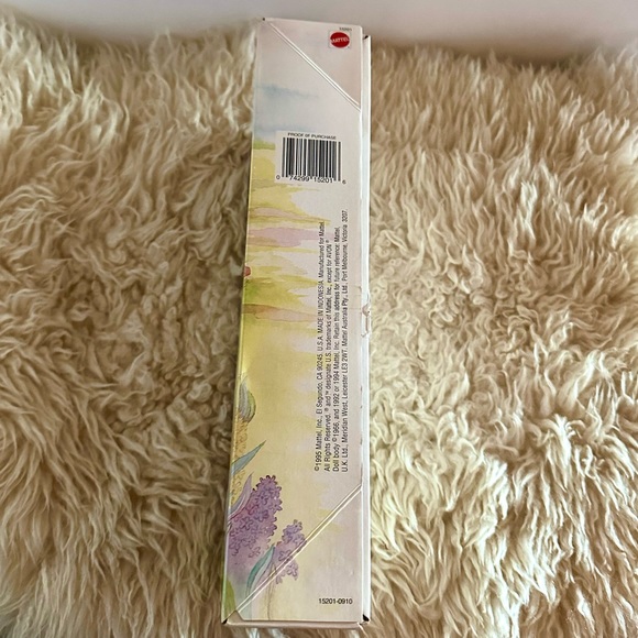 New In Box Spring Blossom Barbie Avon Exclusive Special Edition First in Series - Picture 8 of 11